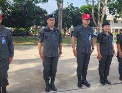 เข้าแถวเคารพธงชาติ กล่าวคำสัตย์ปฏิญาณ ตรวจยอดกำลังพล ตรวจเครื่องแบบและทรงผม พร้อมชี้แจงหัวข้อราชการ 